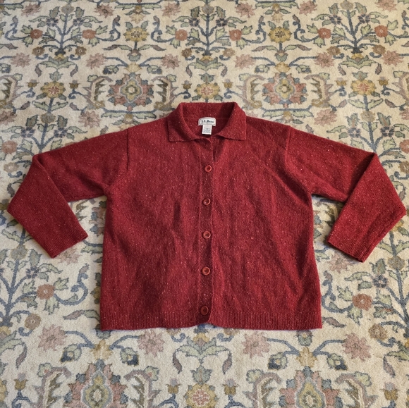 L.L. Bean Vintage Red Lambswool Blend Collared Cardigan Women's L - Picture 2 of 7